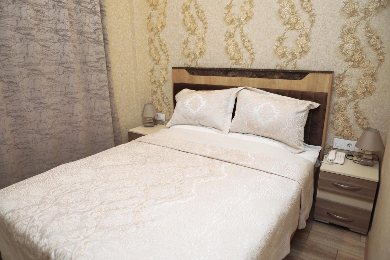Midcity Hotel Баку Екстер'єр фото