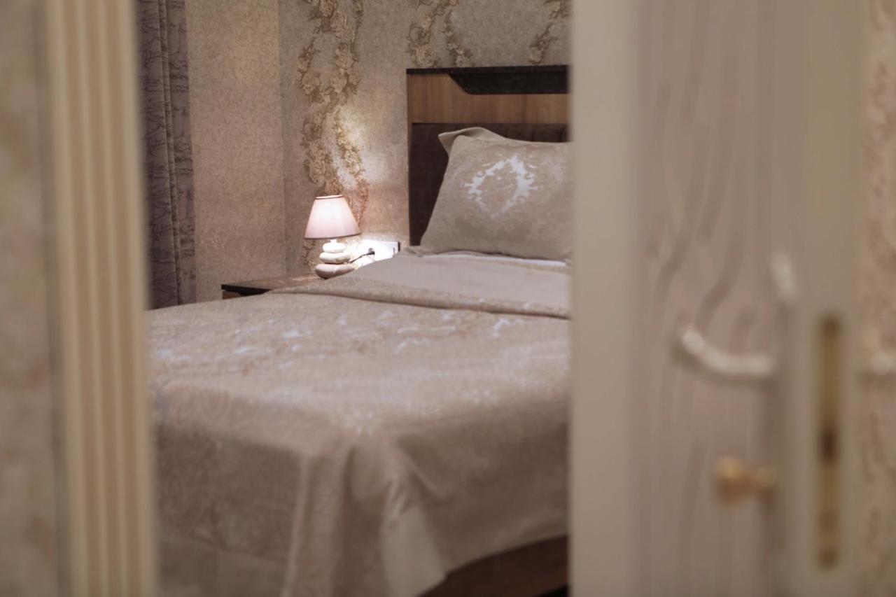Midcity Hotel Баку Екстер'єр фото