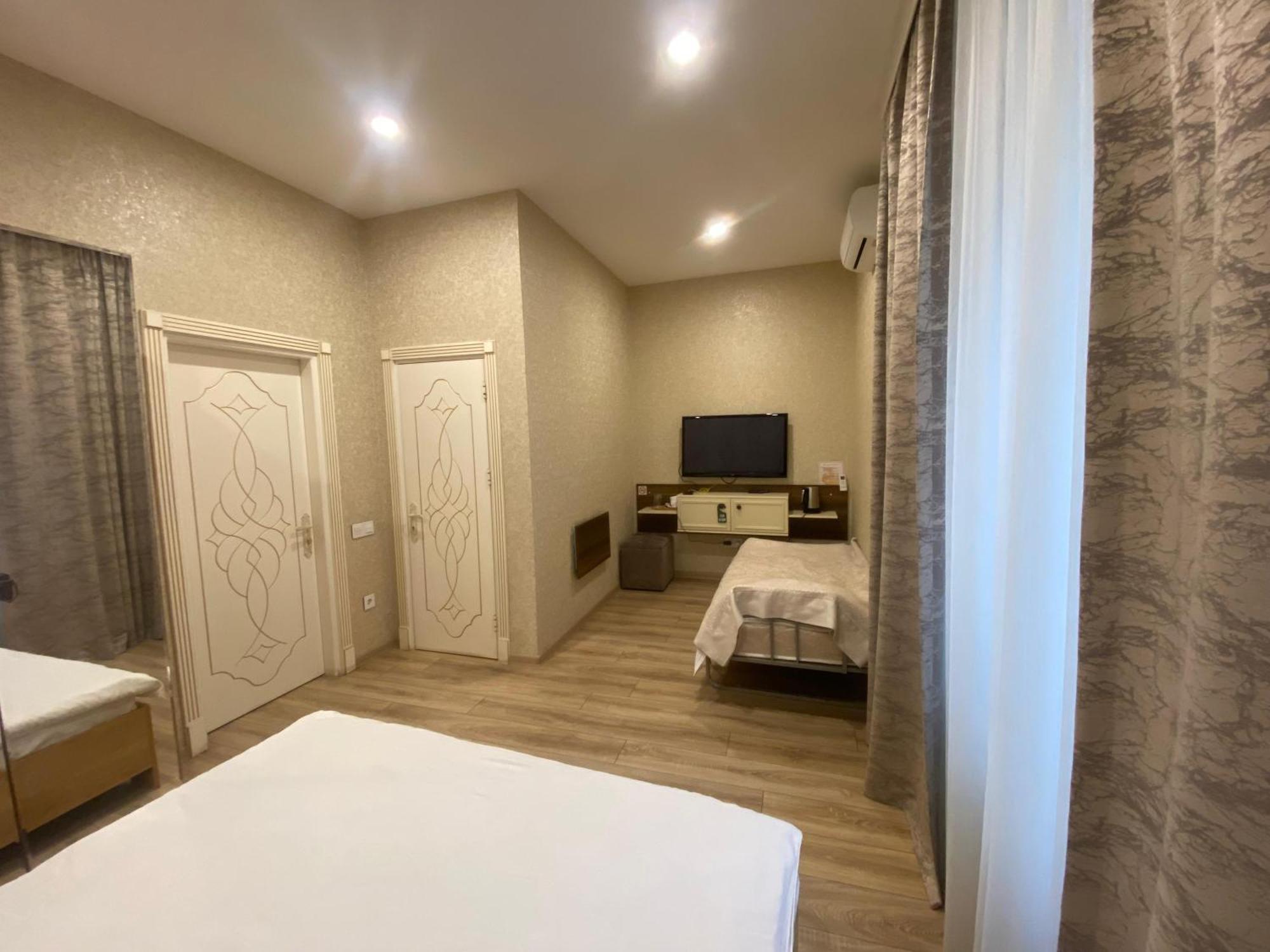 Midcity Hotel Баку Екстер'єр фото