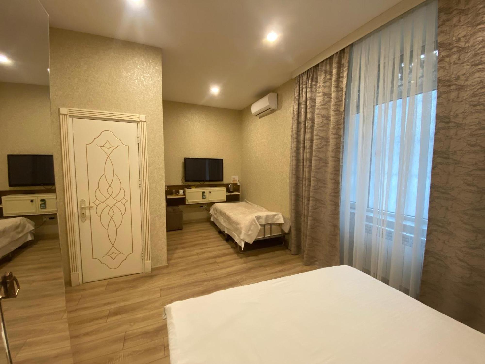 Midcity Hotel Баку Екстер'єр фото